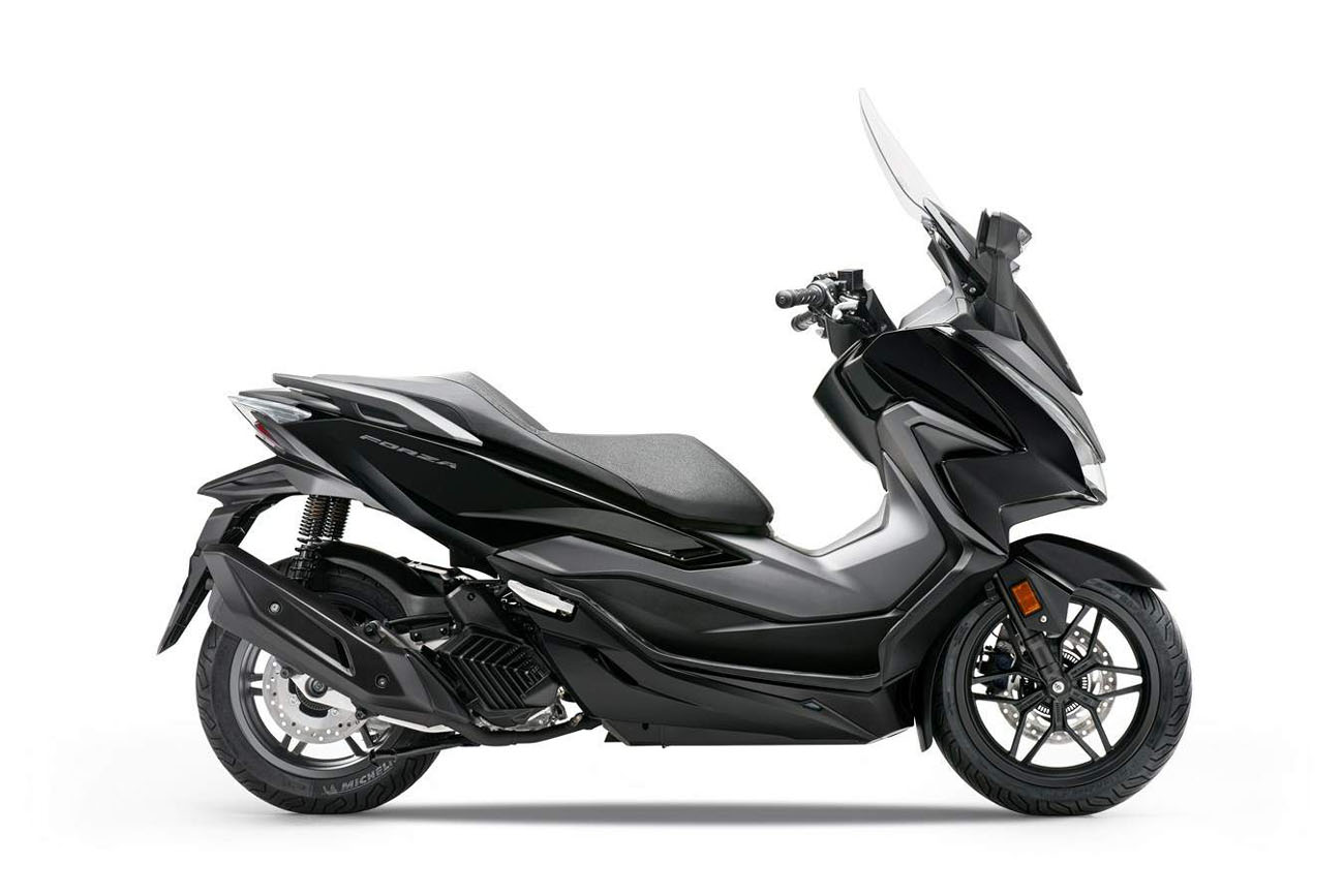 ForZaSG honda-forza-125-21-03.jpg